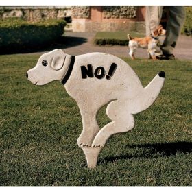 Large No Pausing Pooch Sign